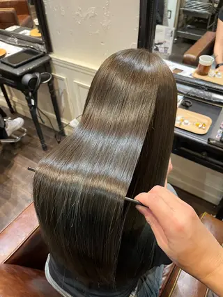 ロング 草野 圭音のヘアスタイル