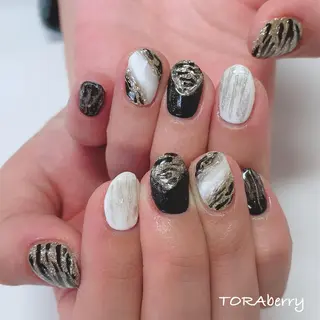 ネイル ネイリスト なつみのネイルデザイン