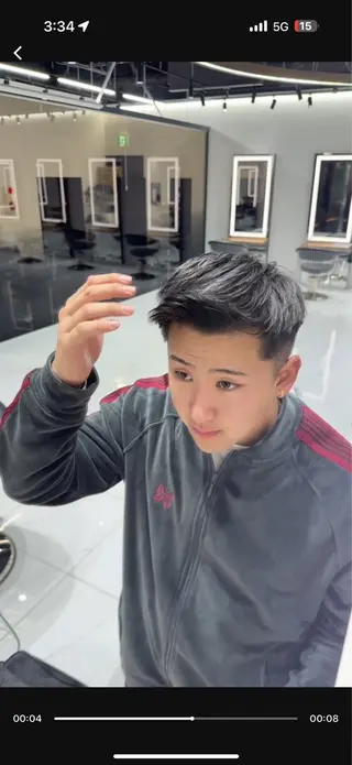 メンズ バレイヤージュ/ メッシュ小林賢太朗のヘアスタイル