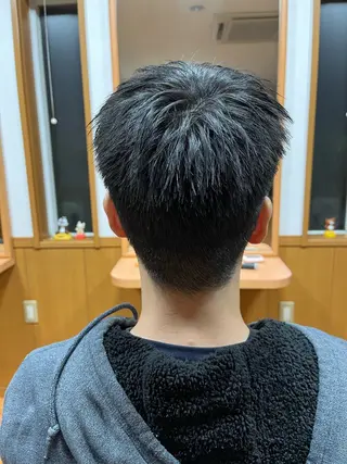 ショート メンズ 藤崎 光のヘアスタイル