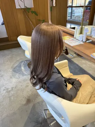 ロング カラー WATANABE MISAKIのヘアスタイル