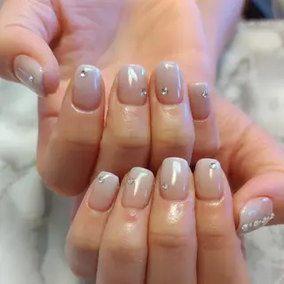 ネイル ジェヌインネイル 河内のネイルデザイン