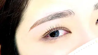 マツエク・マツパ アイブロウ THE BALM🦋 上間のマツエク・マツパデザイン