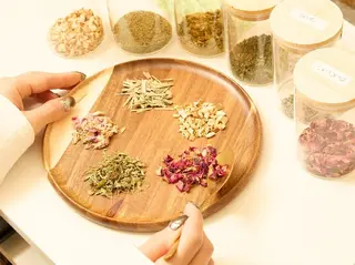 u-LALA by ROCHIE ×よもぎ蒸し所属・u-LALA よもぎ蒸しサロンのエステ・リラクイメージ