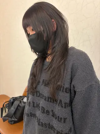 ロング カラー niko RINKAのヘアスタイル