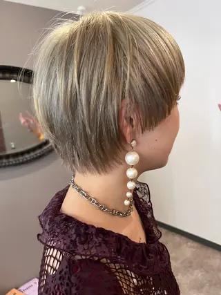 ショート パーマ/透明感カラー 元町🌱takutoのヘアスタイル