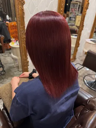 カラー 贄田 未空のヘアスタイル