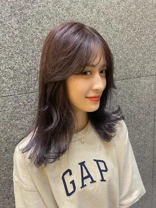 ミディアム デザインカラー/ボブ ブリーチカラー/ユリのヘアスタイル