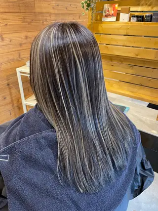 ロング カラー ヘアアレンジ 🌈NESTA minami🌈のヘアスタイル