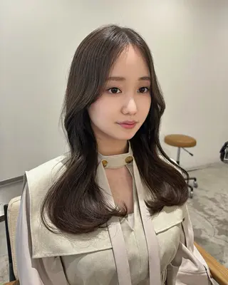 セミロング カラー 💖韓国風艶髪ヘア 💖EREN🦋のヘアスタイル