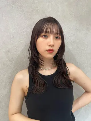 ミディアム 🫧小顔顔周りカット レイヤー/縮毛/白倉のヘアスタイル