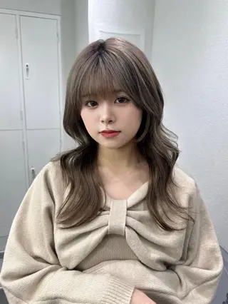 セミロング 韓国レイヤー透明感 カラーヨウスケのヘアスタイル