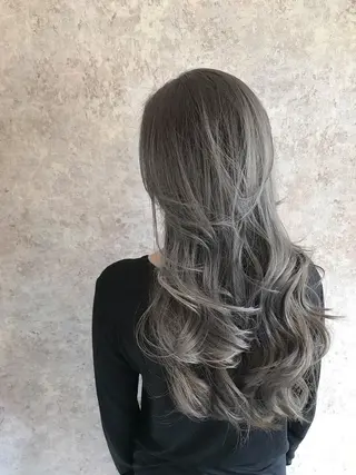 ミディアム カラー パーマ 小顔カット✨ 透明感カラー/村上のヘアスタイル