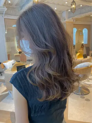 ロング ブリーチなし透明感 カラー/松沢州途のヘアスタイル