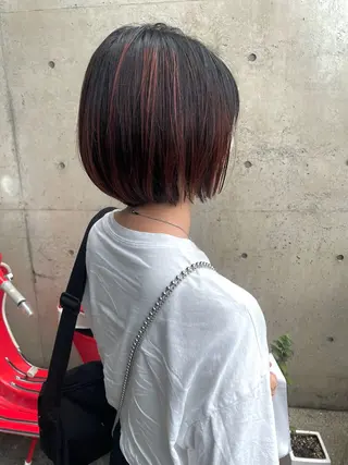 ショート カラー 日高 香織のヘアスタイル