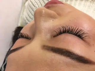 マツエク・マツパ ヘアーインスタジオディアーズ所属・仁平 千賀子のマツエク・マツパデザイン