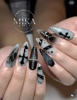 ネイル Mika Nails 心斎橋のネイルデザイン