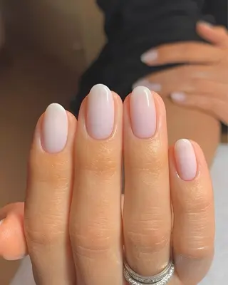 ネイル Hina ネイルサロンのネイルデザイン