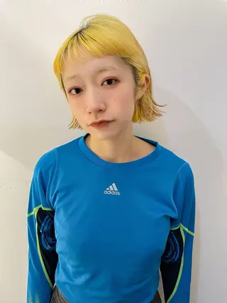 ミディアム カラー ボブ ブリーチ/miinaのヘアスタイル