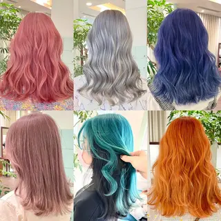 ロング カラー ヘアアレンジ 🧸ハイトーン🧸 ゆっきー🧸のヘアスタイル