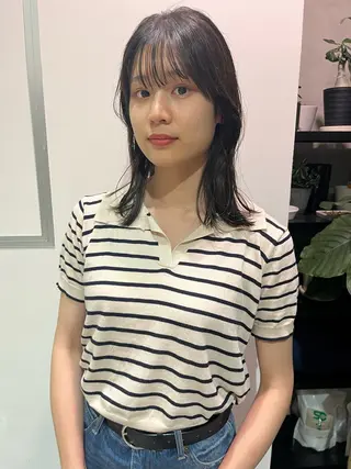 ミディアム カラー 鈴木 美紅のヘアスタイル