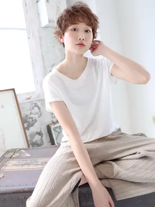 ショート カラー &グループ代表取締役 KOHEIのヘアスタイル