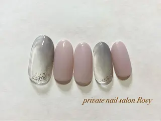 ネイル 🌹 𝕄𝕒𝕚のネイルデザイン