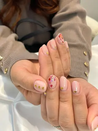 ネイル Roa🎀 ercher立川南口のネイルデザイン