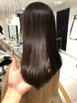 ロング カラー ミヤギ リュウキのヘアスタイル