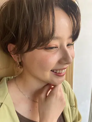 ショート カラー Hareru 豊田 修廣のヘアスタイル