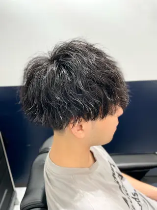 ミディアム パーマ メンズ 銀座メンズカット/ 銀座メンズパーマ/のヘアスタイル