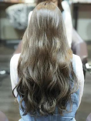 ロング カラー 辻 竜也　のヘアスタイル