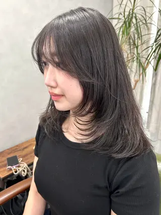 ミディアム favietta所属・中村 友美のヘアスタイル