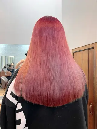 ロング カラー 堀部 梨瑠のヘアスタイル