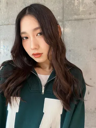 ロング カラー 艶感/韓国風 🤍moeka🤍のヘアスタイル