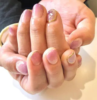 ネイル 髙橋 優菜のネイルデザイン