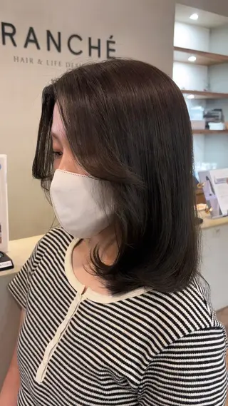 ミディアム カラー 髙木琉菜／レイヤー パーソナルカラーのヘアスタイル