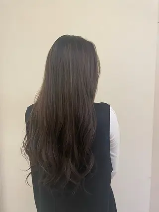 カラー 高濱 ひなよのヘアスタイル