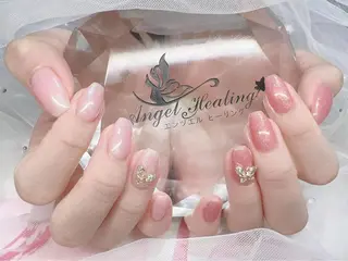 ネイル エンジェル ヒーリング 矢場町店のネイルデザイン