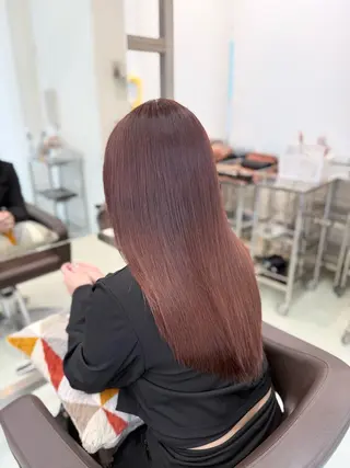 ロング カラー 新井優馬｜縮毛矯正/ 地毛風ストレートのヘアスタイル