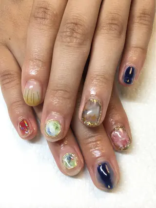 ネイル Li'leaNail AINAのネイルデザイン