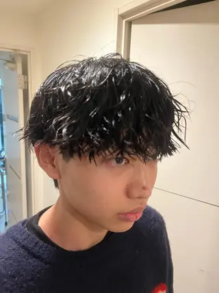 パーマ メンズ AITOKYOアキラ 渋谷/縮毛/パーマのヘアスタイル