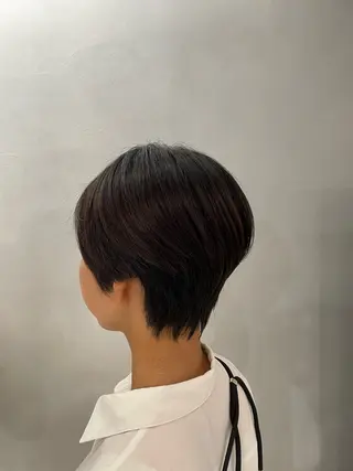 ショート IT by ALBUM“ZEN“のヘアスタイル