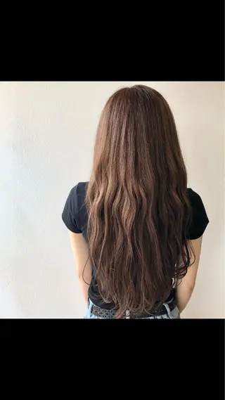 ロング カラー 菅沢 奈生のヘアスタイル
