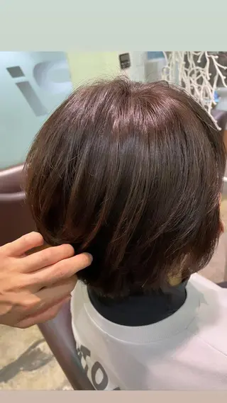 ショート カラー 中村 碧のヘアスタイル