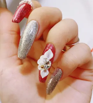 ネイル Bavardage Nailのネイルデザイン