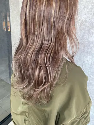 ロング カラー earth尾形美穂 🫧髪質改善縮毛🫧のヘアスタイル