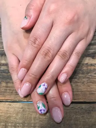 ネイル 佐藤  悠子のネイルデザイン