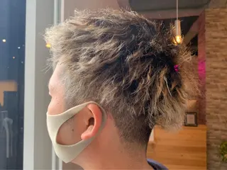メンズ ヘアカラー&縮毛矯正 STAR☆RIVERのヘアスタイル