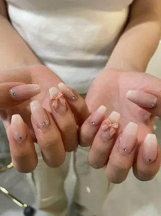 ミディアム LBnail.sae /おえかきネイルのネイルデザイン